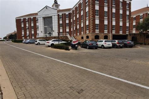 business space for rent fourways|62 Commercial Properties To Let in Fourways, Sandton, Gauteng.